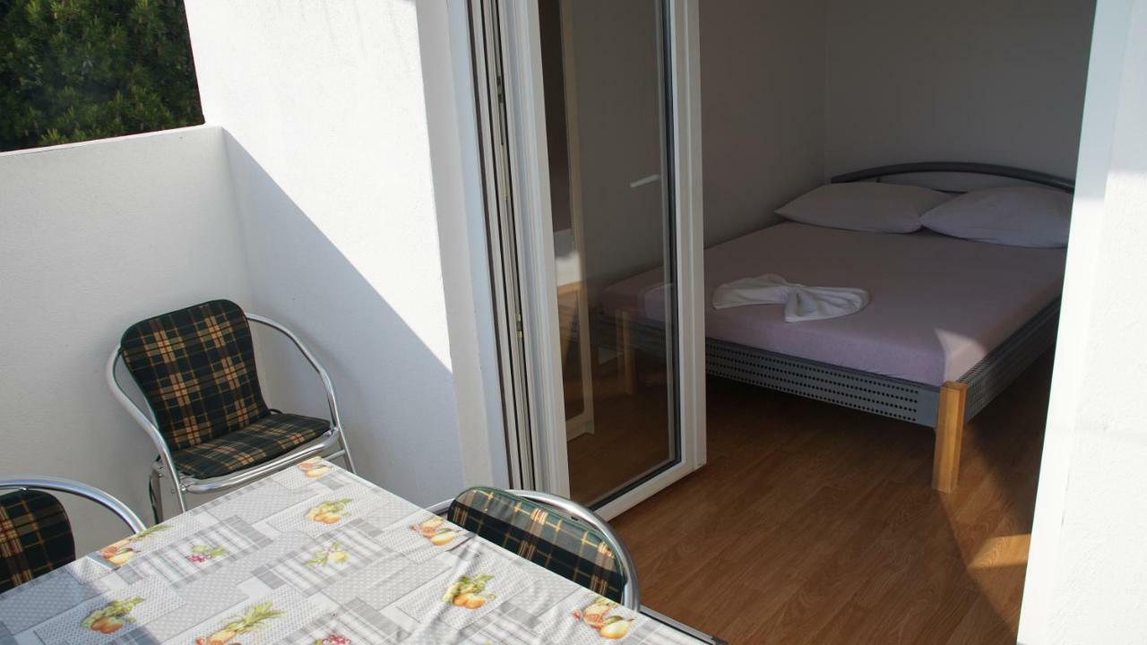 Apartmani Sipic , Bilo - Primošten Eksteriør billede