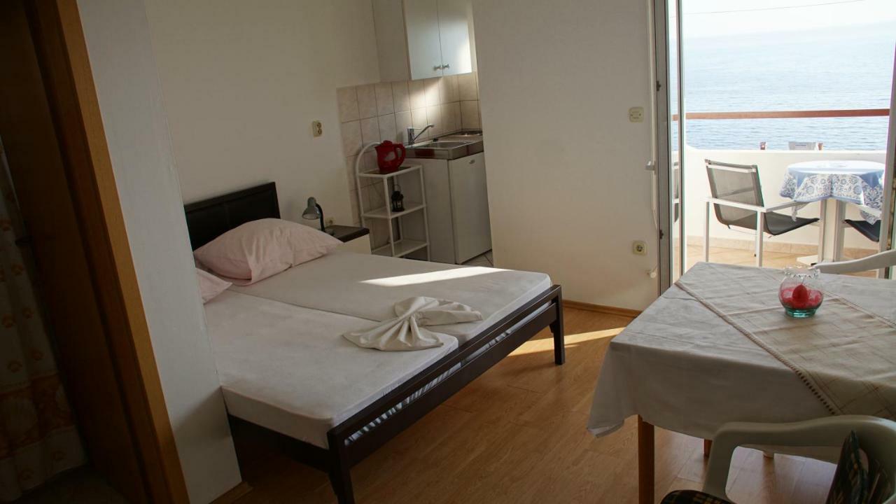 Apartmani Sipic , Bilo - Primošten Eksteriør billede