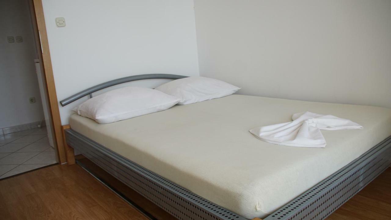 Apartmani Sipic , Bilo - Primošten Eksteriør billede